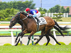 カラープリント(アルミ枠付き)2024年6月30日函館8R 3歳以上1勝クラス(ガジュノリ)